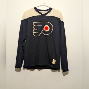 CCM Philadelphia Flyers Long Sleeve Shirt – Black & Orange – NHL Fan Gear